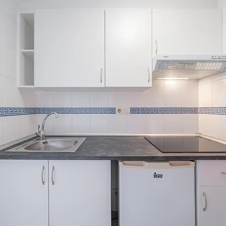 Felipe 2-5 Apartment